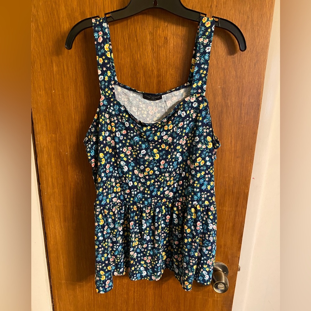 Floral strappy tank by Lane Bryant in GUC